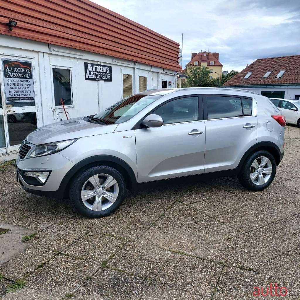 2010' Kia Sportage photo #5