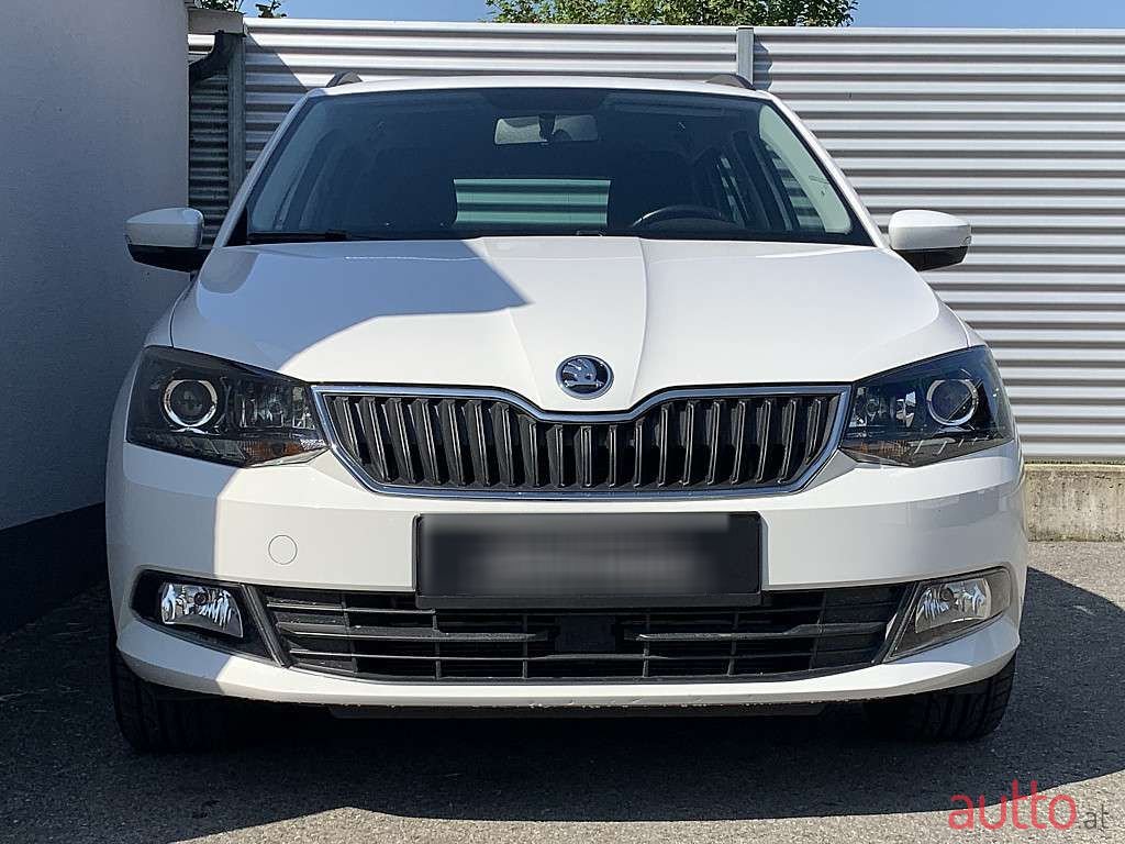2017' Skoda Fabia photo #3