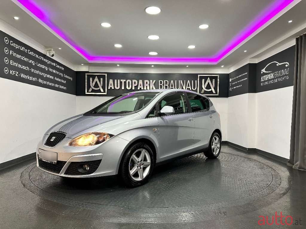 2011' SEAT Altea photo #2