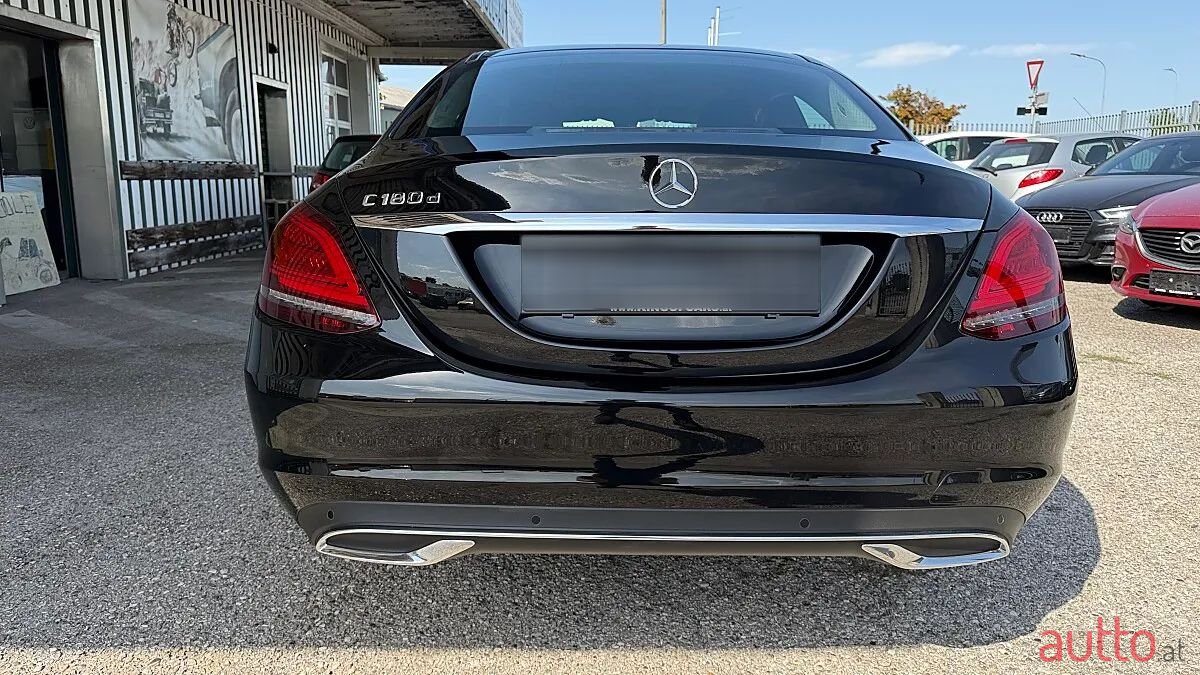 2019' Mercedes-Benz C-Klasse photo #2
