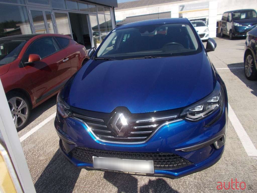 2016' Renault Megane photo #2