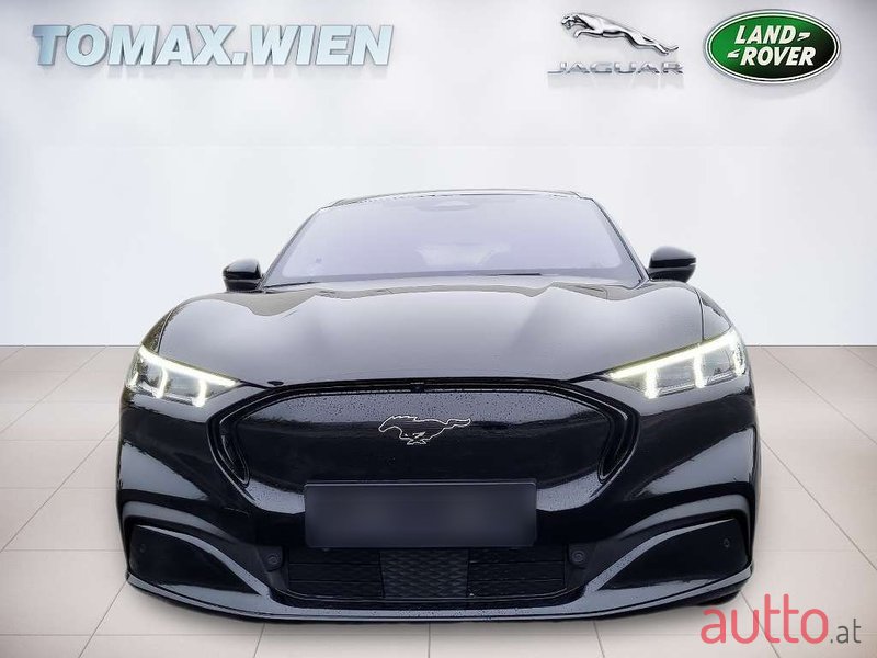 2021' Ford Mustang Mach-E photo #2