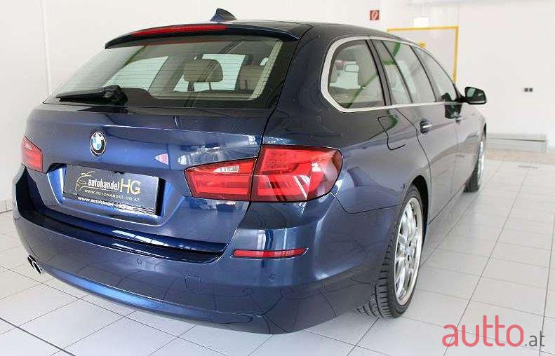 2012' BMW 5Er-Reihe photo #2