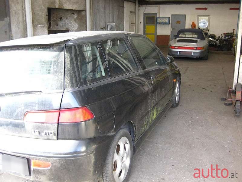 2000' Alfa Romeo 145 photo #5