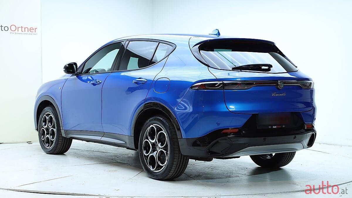 2023' Alfa Romeo Tonale photo #4