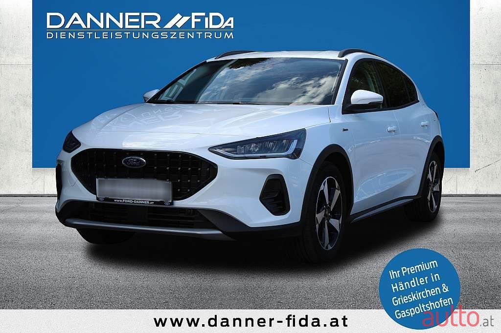 2023' Ford Focus photo #1