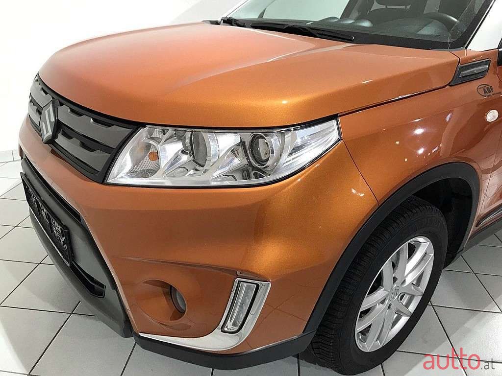 2015' Suzuki Vitara photo #2