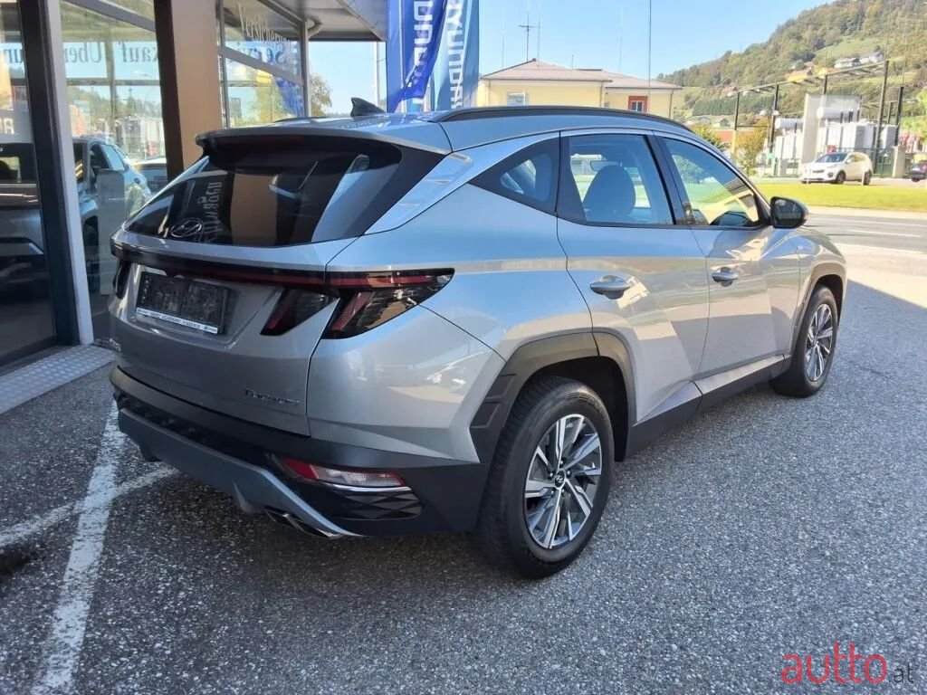 2021' Hyundai Tucson photo #2