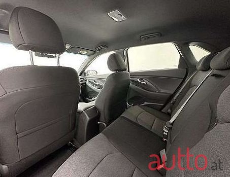 2023' Hyundai i30 photo #6