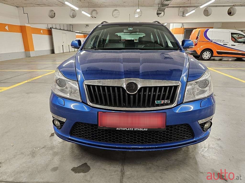 2010' Skoda Octavia photo #3