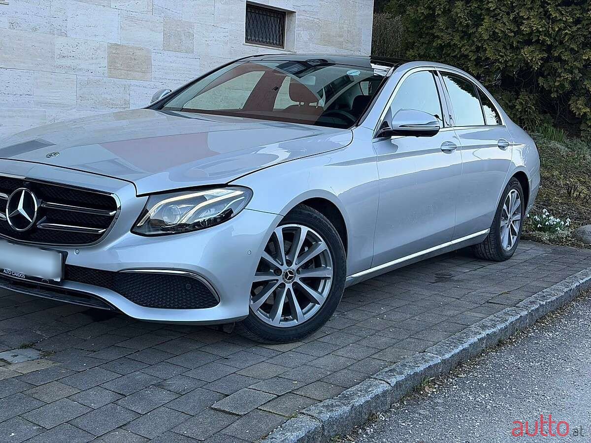2020' Mercedes-Benz E-Klasse photo #4