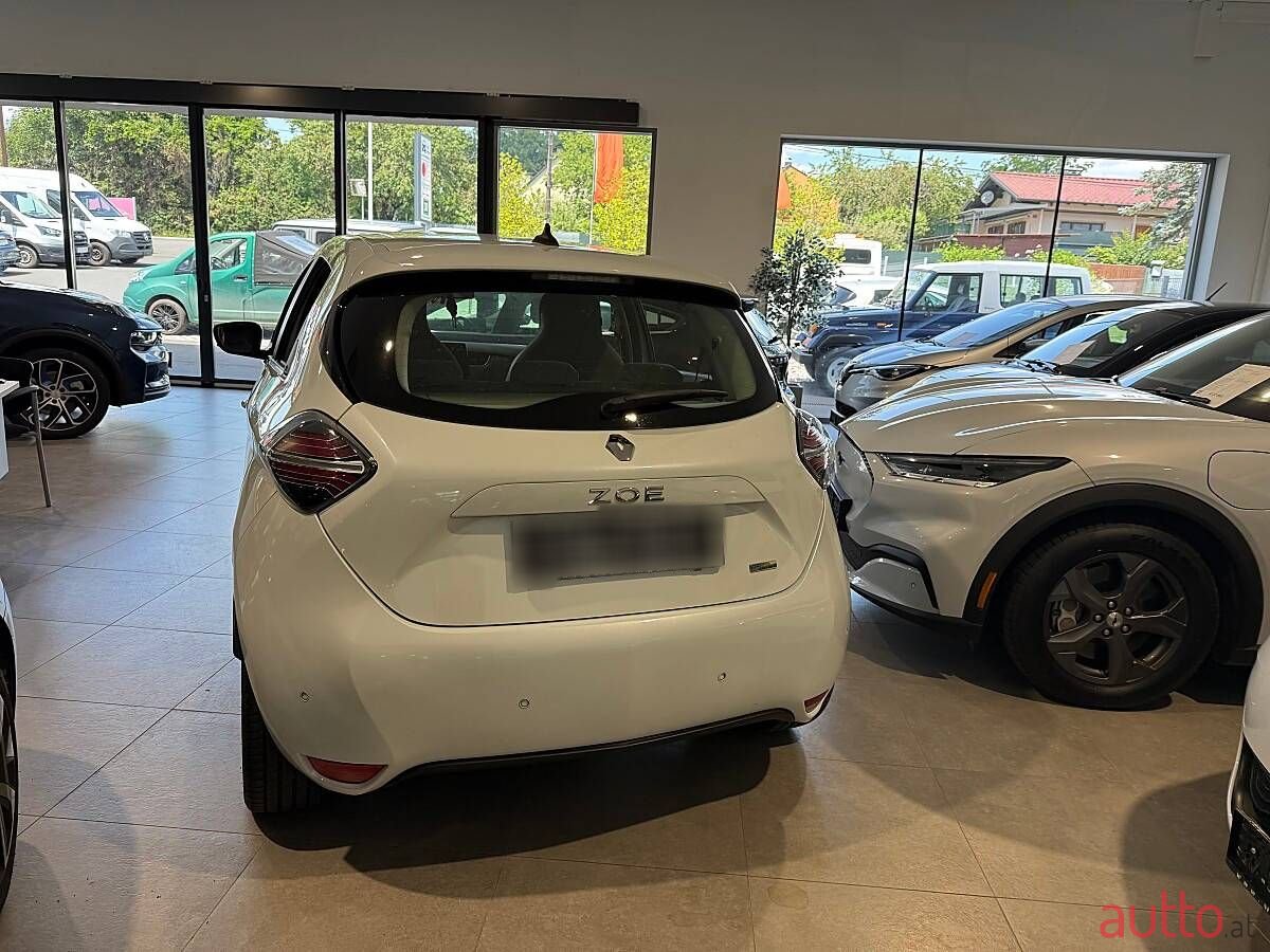 2020' Renault Zoe photo #3