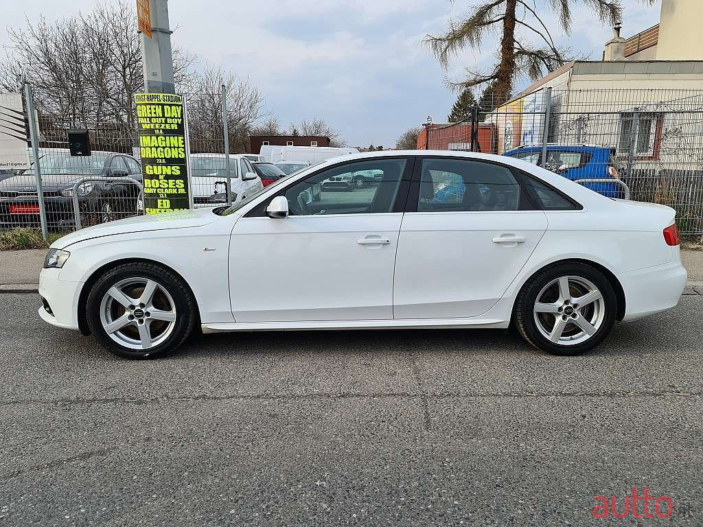 2010' Audi A4 photo #2