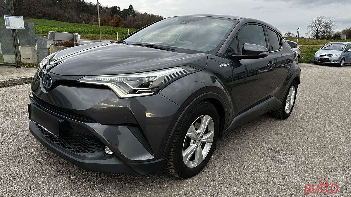 2017' Toyota C-HR photo #1