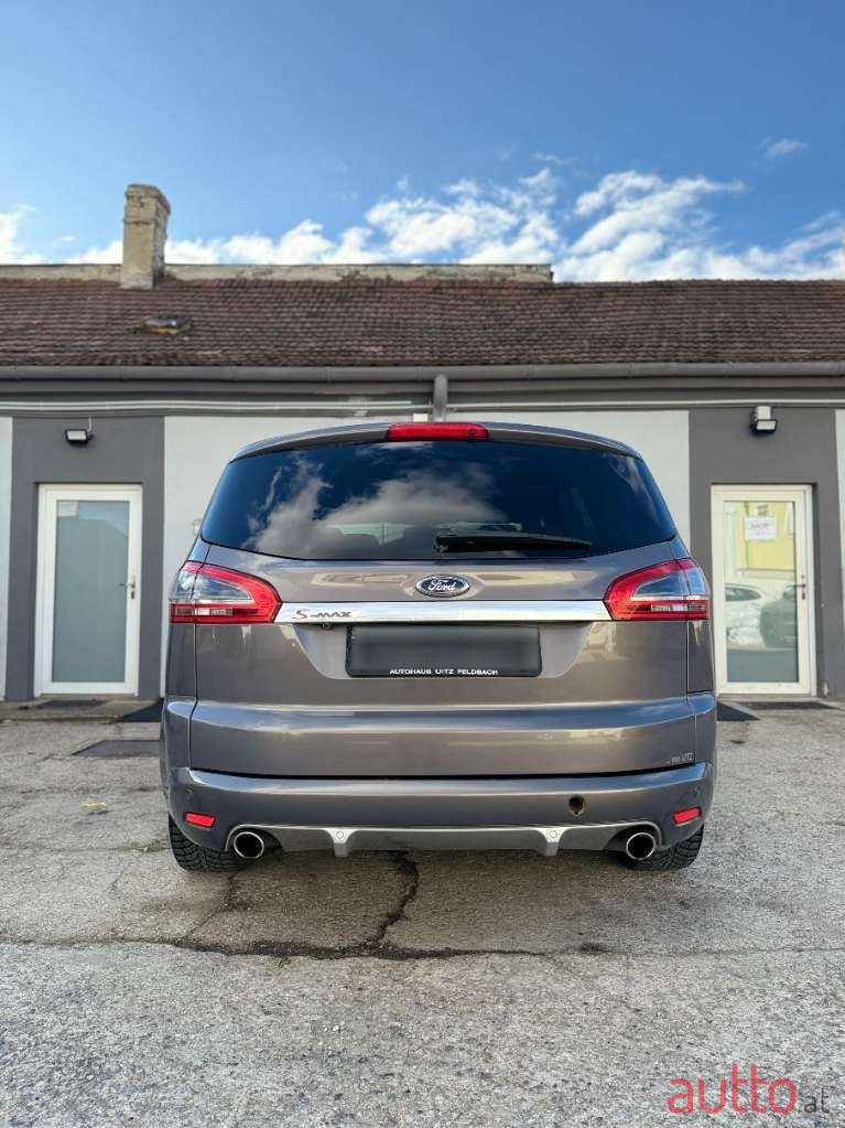 2014' Ford S-Max photo #4