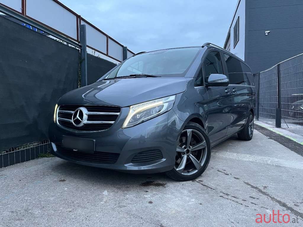 2017' Mercedes-Benz V-Klasse photo #1