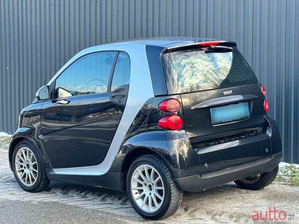 2008' Smart Fortwo photo #2