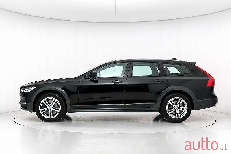 2018' Volvo V90 photo #1