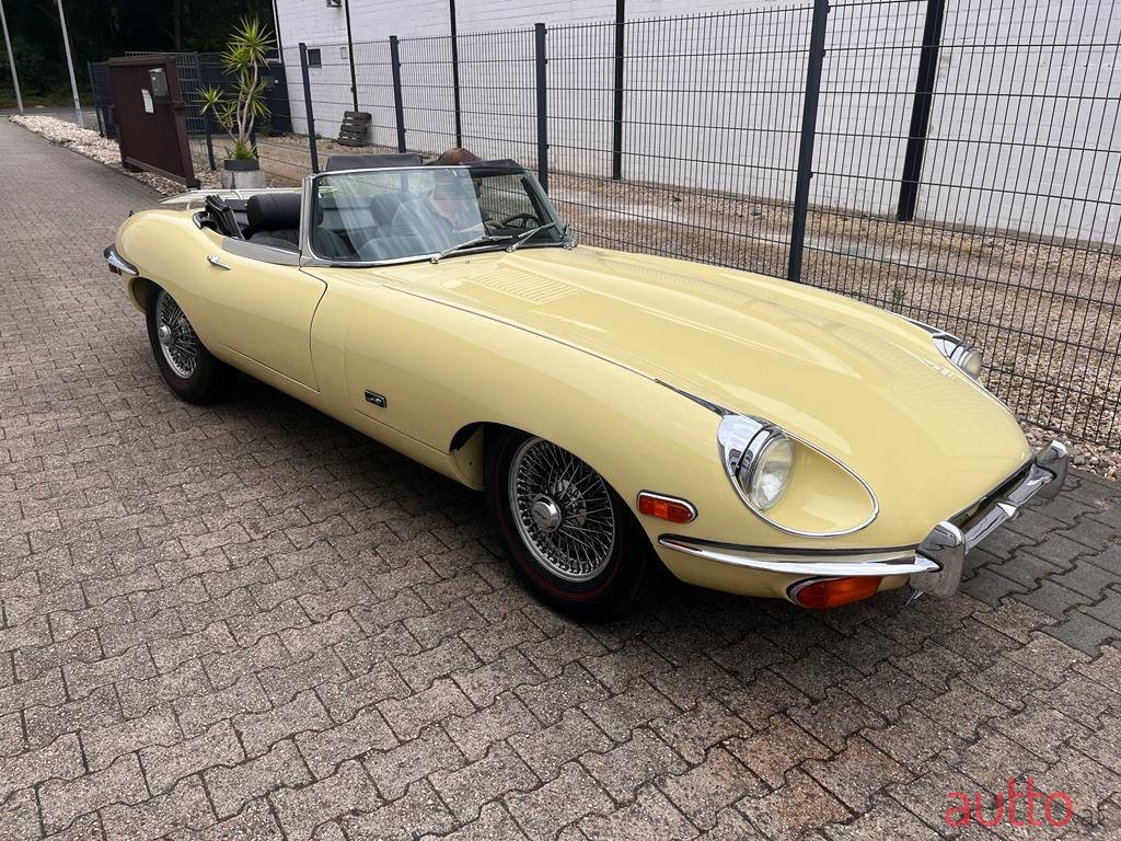 1971' Jaguar E-Type S2 photo #1