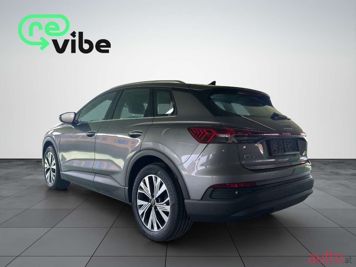 2022' Audi Q4 photo #5