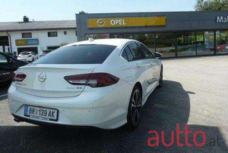 2017' Opel Insignia photo #2