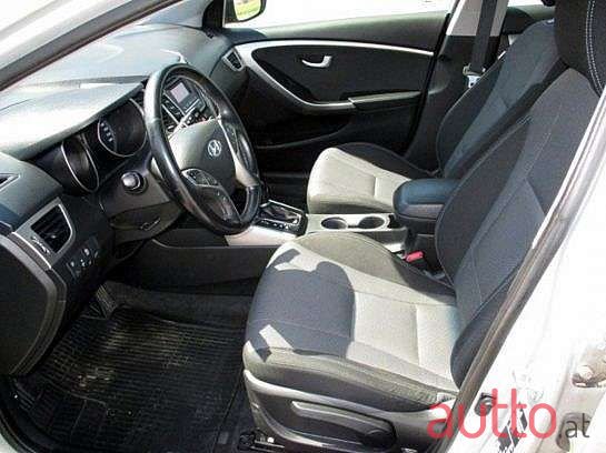 2015' Hyundai i30 photo #5