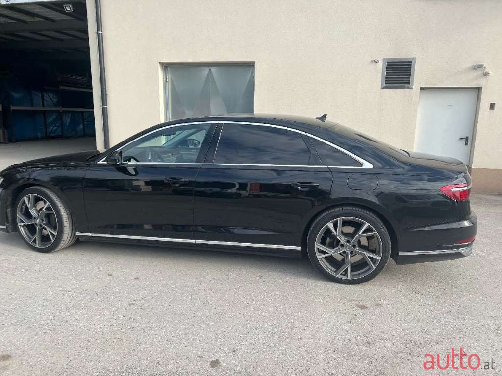2020' Audi A8 photo #5