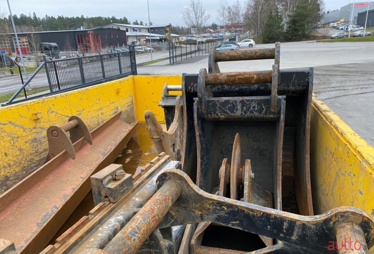 2016' Volvo W160E + Anhänger Mobilbagger photo #3