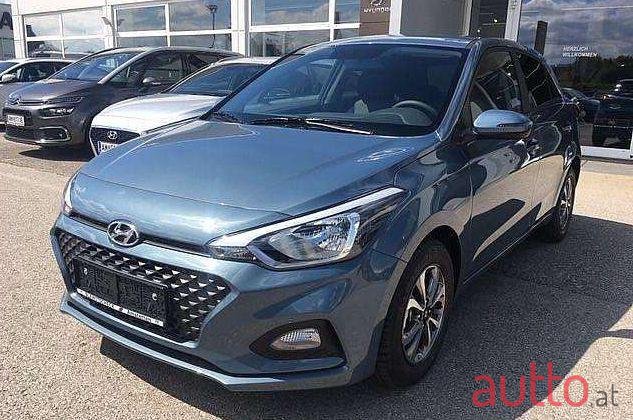2020' Hyundai i20 photo #1