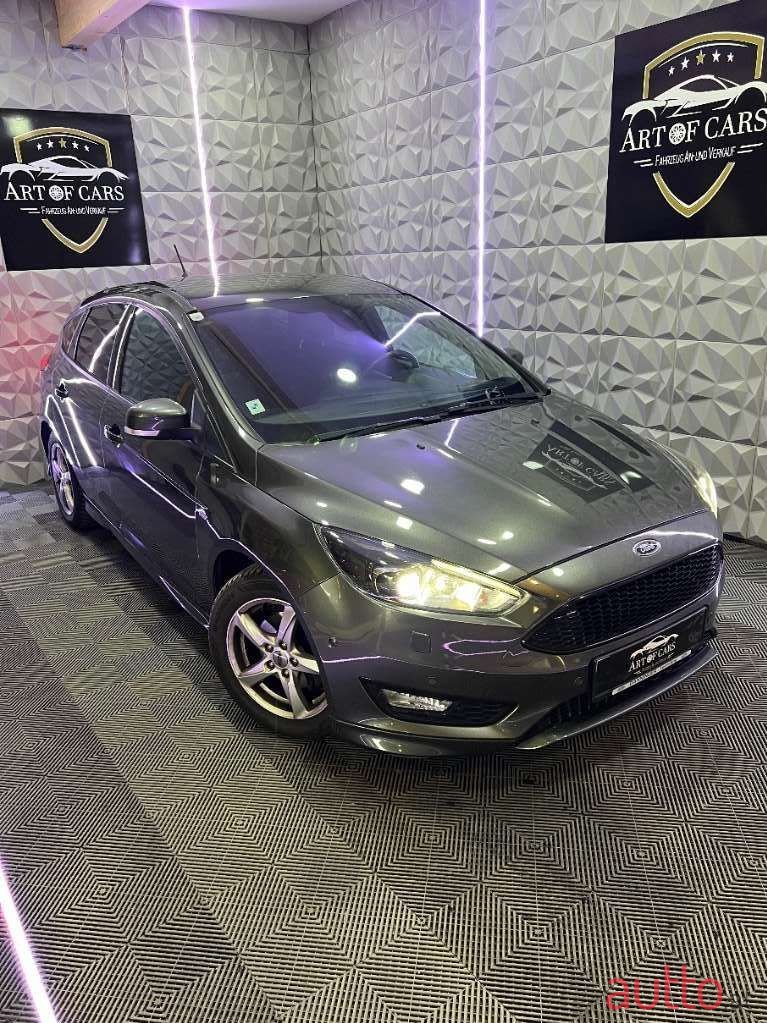 2017' Ford Focus photo #1