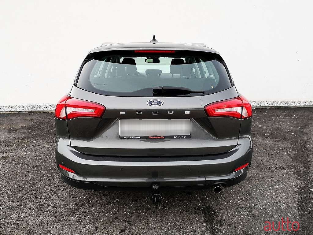 2019' Ford Focus photo #5