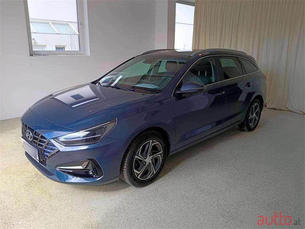 2022' Hyundai i30 photo #3
