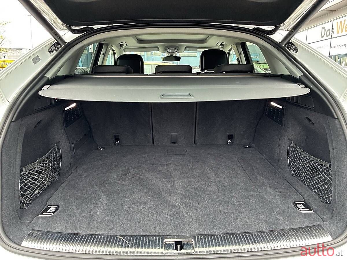 2024' Audi Q5 photo #5