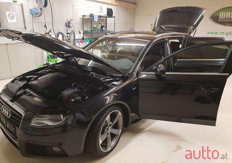 2010' Audi A4 photo #1