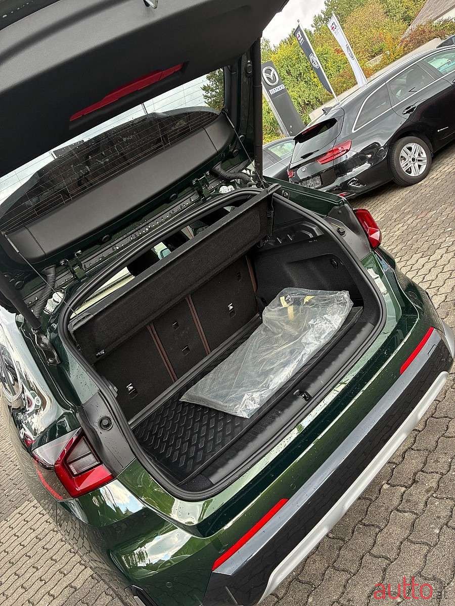 2023' BMW X1 photo #5