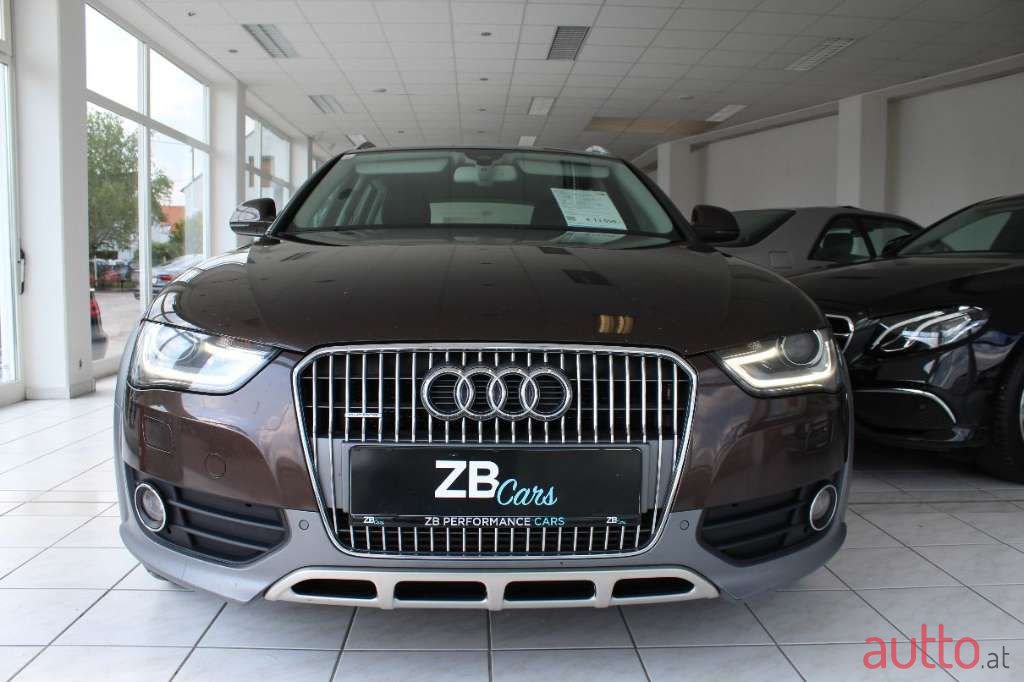 2013' Audi A4 Allroad photo #6