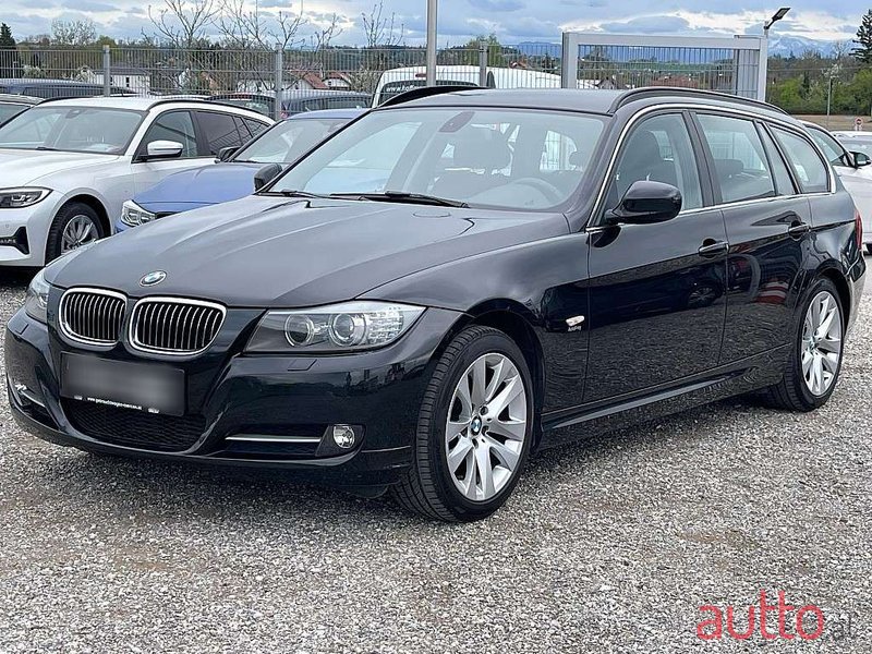 2012' BMW 3Er-Reihe photo #1