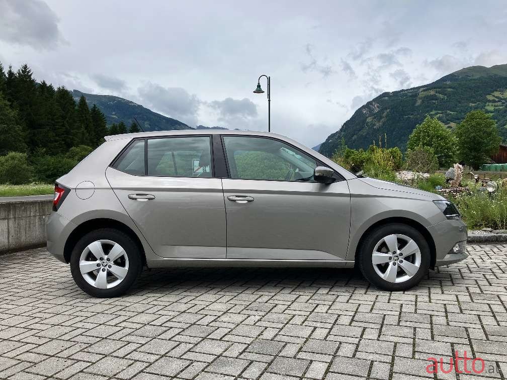2018' Skoda Fabia photo #5
