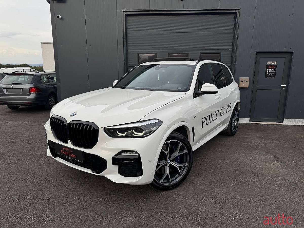 2019' BMW X5 photo #1
