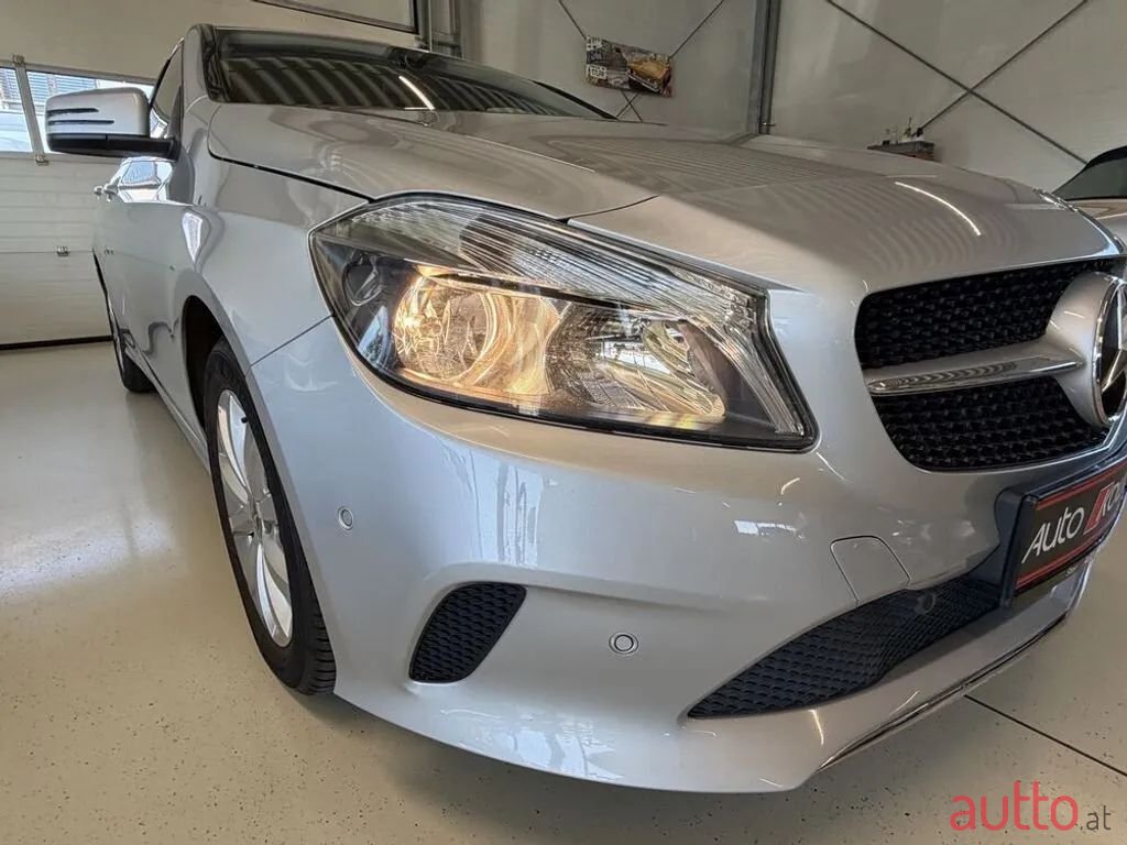 2017' Mercedes-Benz A-Klasse photo #6