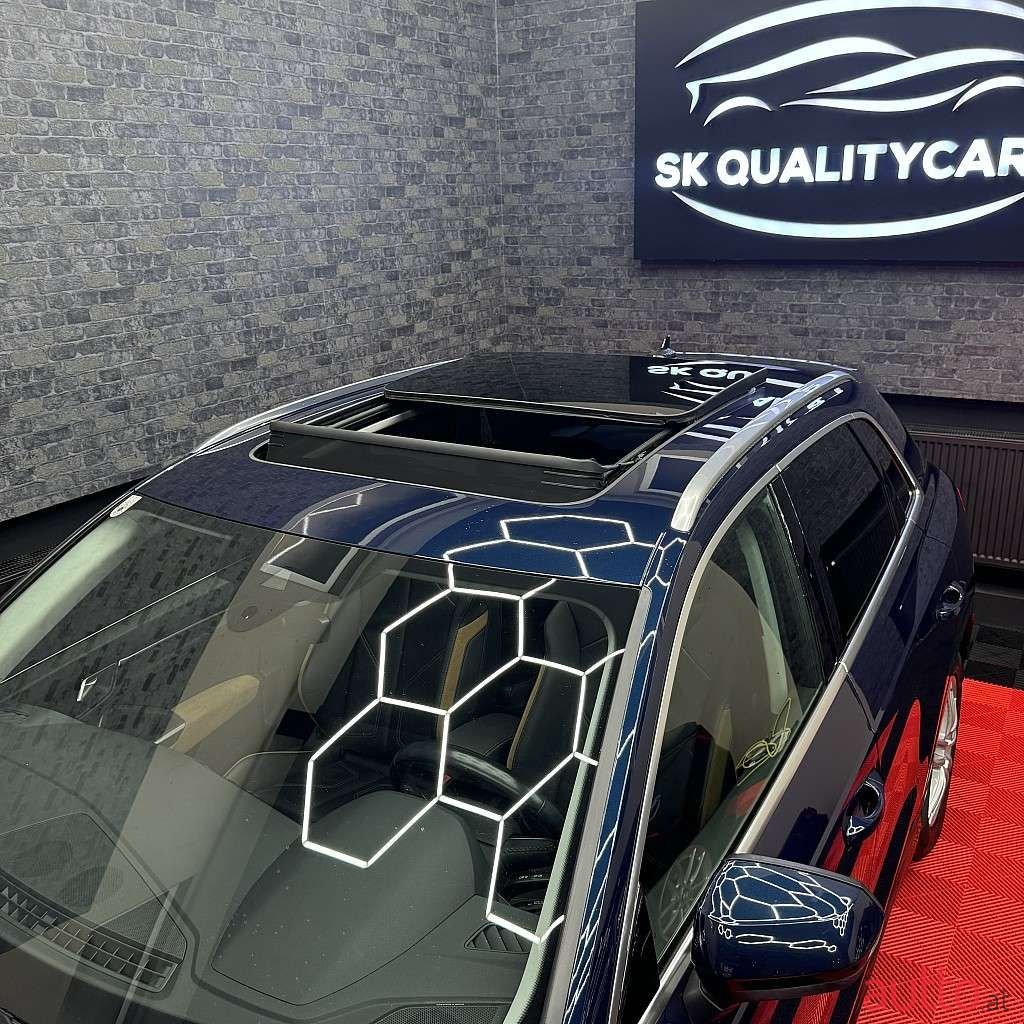 2019' Audi Q3 photo #2