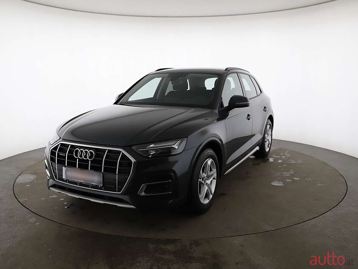 2021' Audi Q5 photo #2