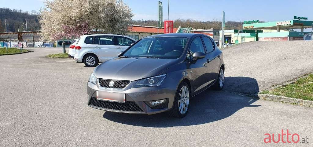 2017' SEAT Ibiza photo #2