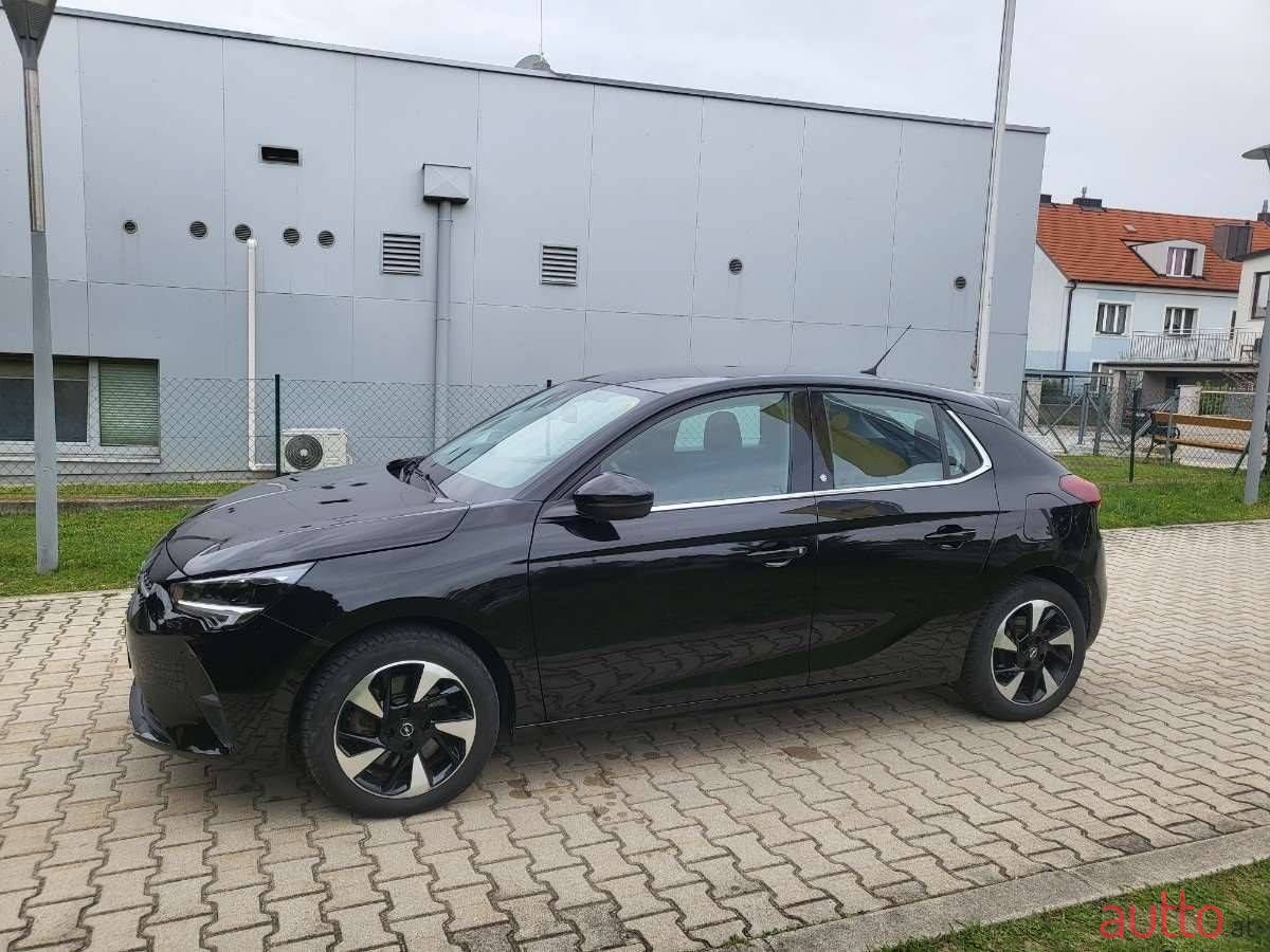 2020' Opel Corsa photo #2