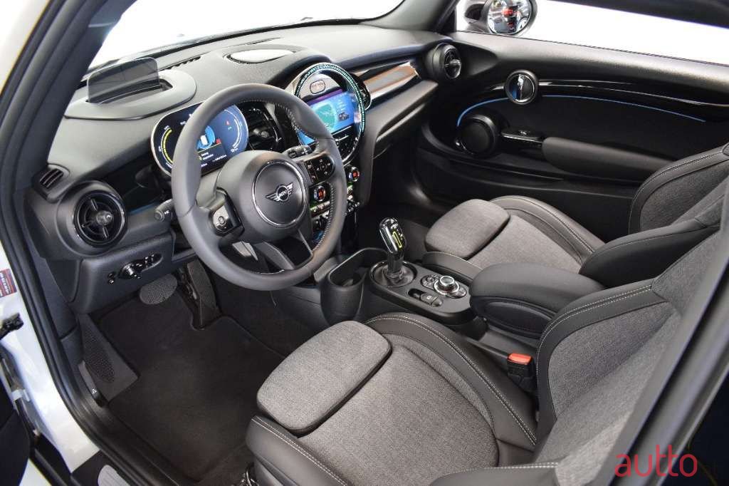 2022' MINI Mini photo #6