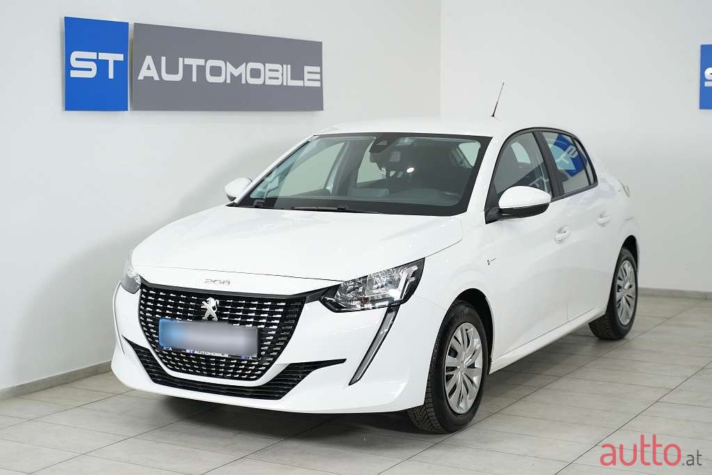 2021' Peugeot 208 photo #2