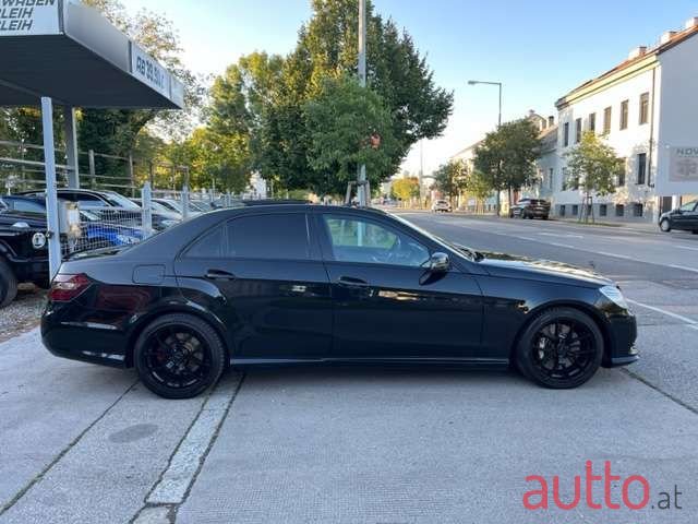 2012' Mercedes-Benz E-Klasse photo #4