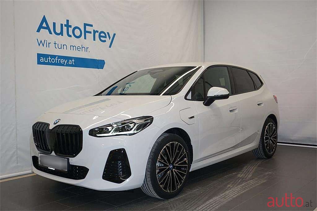 2022' BMW 2Er-Reihe photo #1