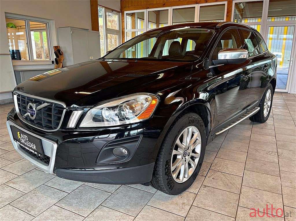 2010' Volvo XC60 photo #2