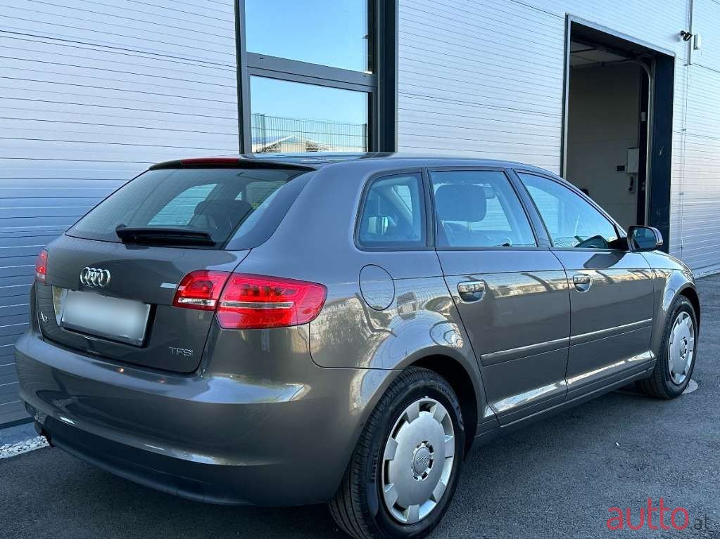 2013' Audi A3 photo #6